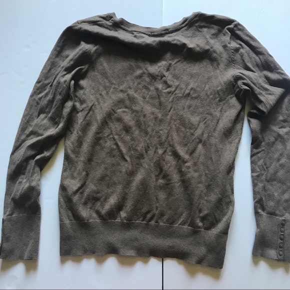 🛍 H&M Basics Light Brown V-Neck Sweater - Picture 5 of 5